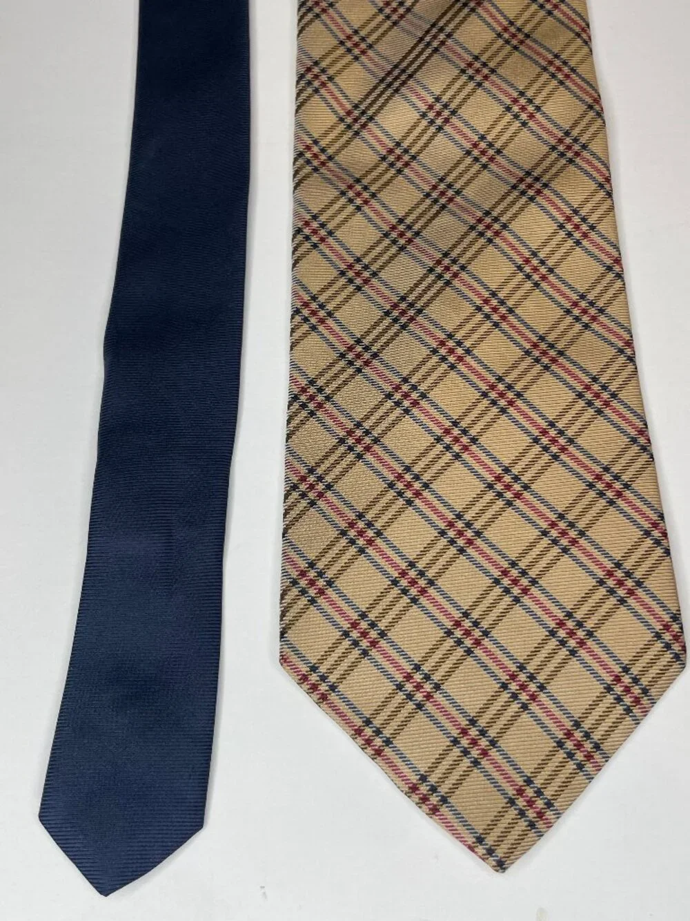 Tommy Hilfiger Dark Academia Plaid Silk Tie Beige Ivy League Vintage Necktie